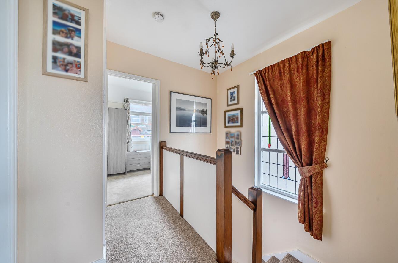 Gower Road, Upper Killay, Swansea, SA2 7DR